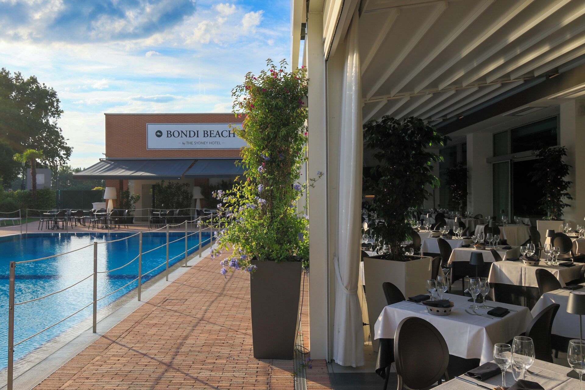 Se sirven desayunos, comidas y cenas 