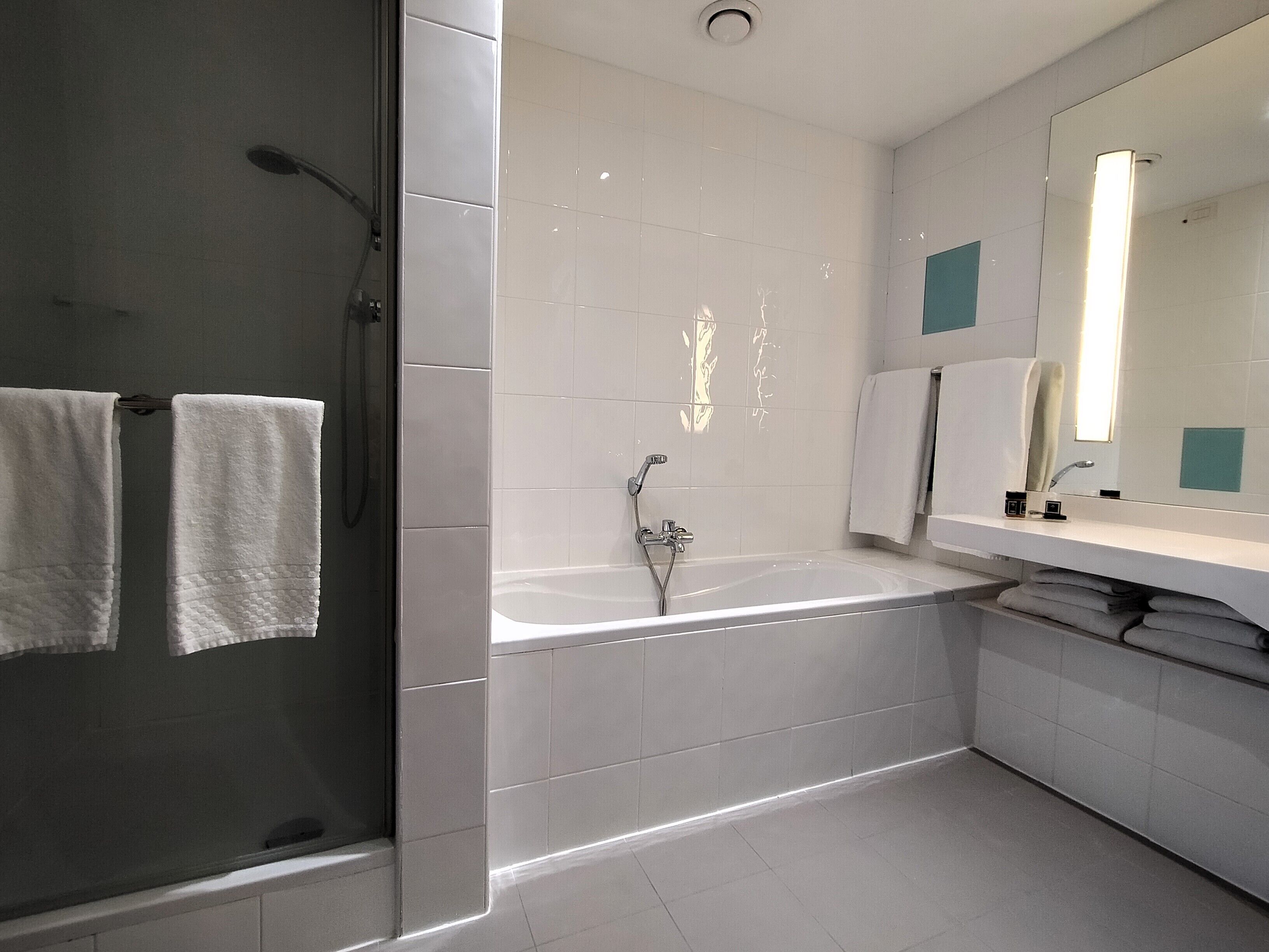 Photo - The Sydney Hotel