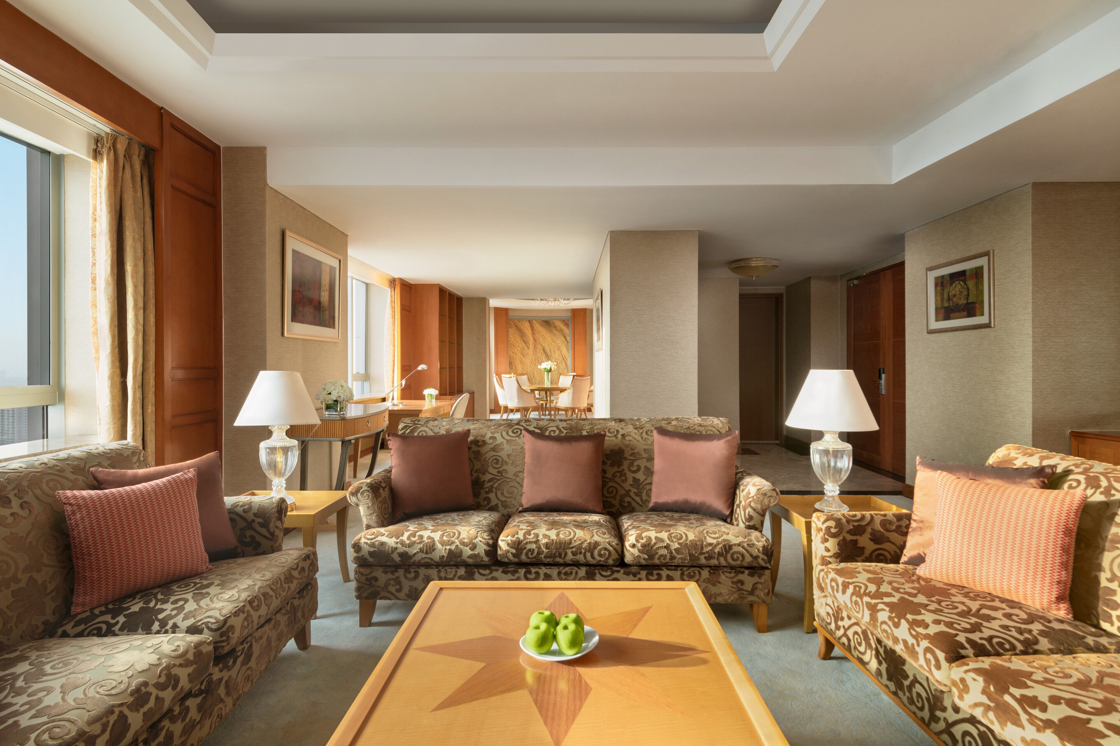 1 bedroom, premium bedding, minibar, in-room safe