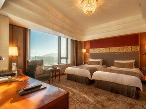 Horizon Deluxe, Room, 2 Twin Beds | Premium bedding, minibar, in-room safe, desk