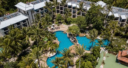 Horizon Karon Beach Resort & Spa