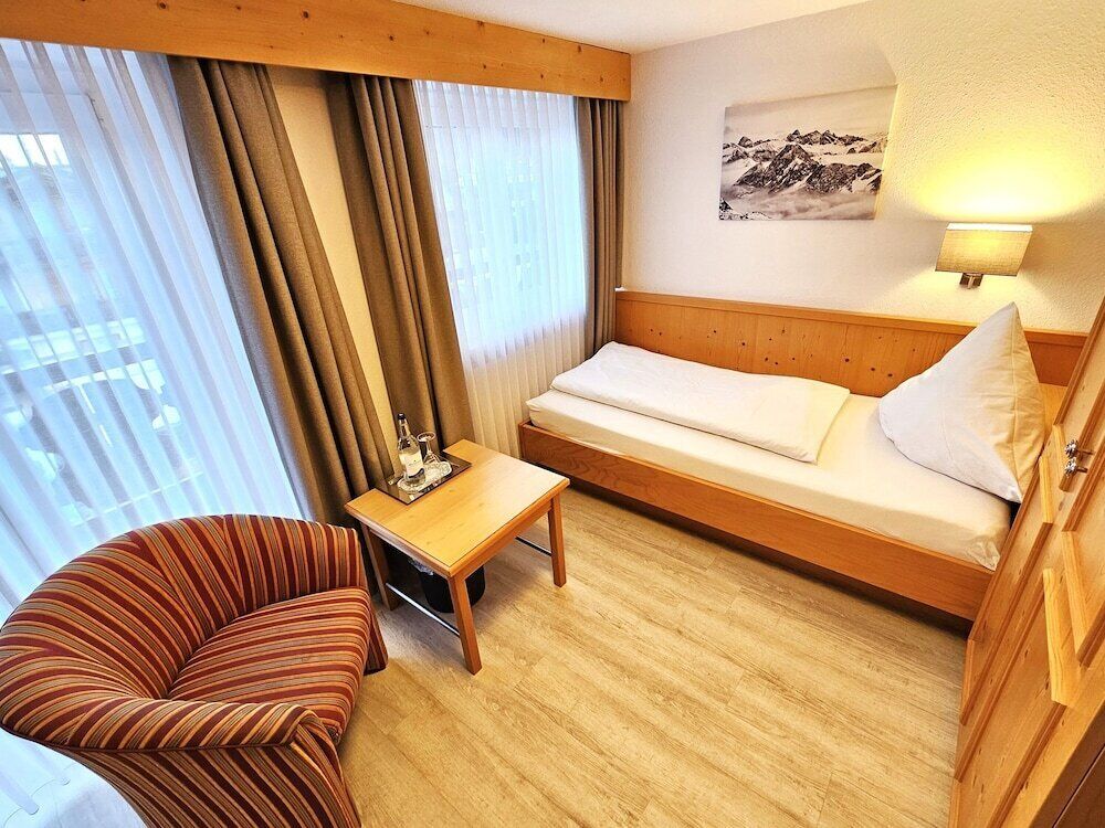 Minibar, in-room safe, blackout drapes, soundproofing