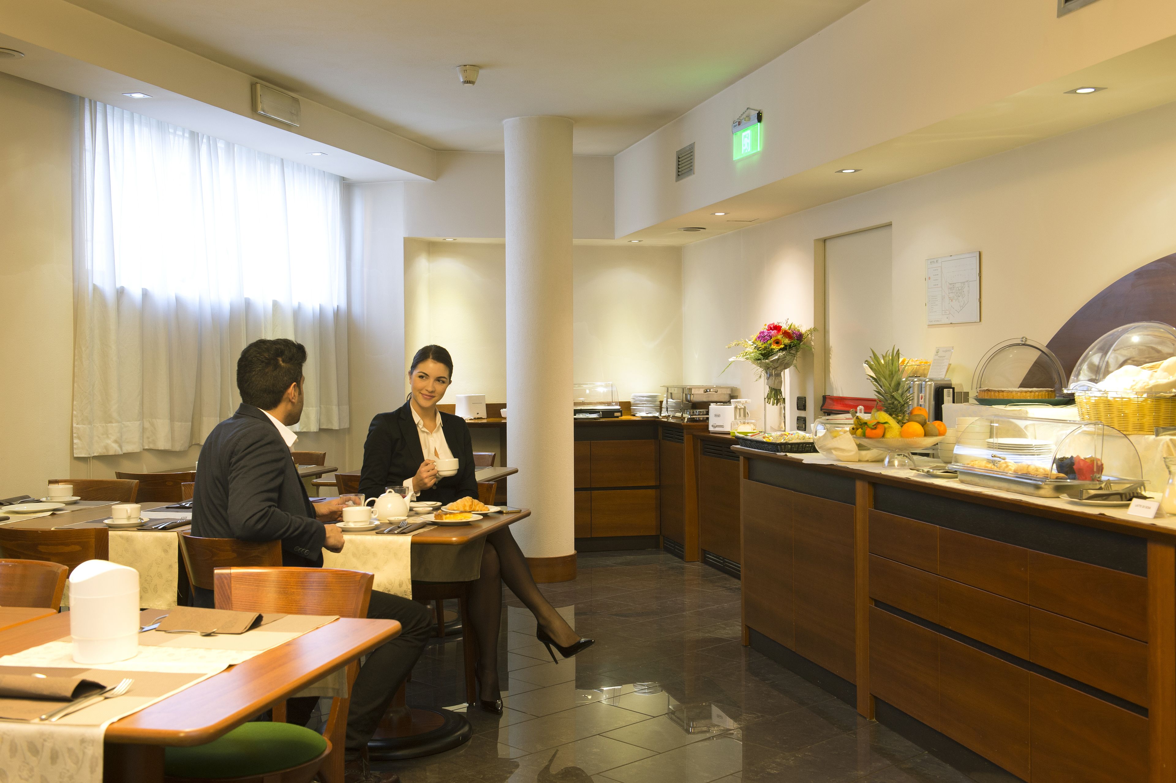 Breakfast area