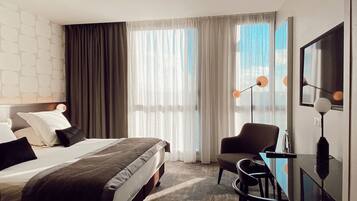 Standard Double Room | Premium bedding, in-room safe, desk, soundproofing