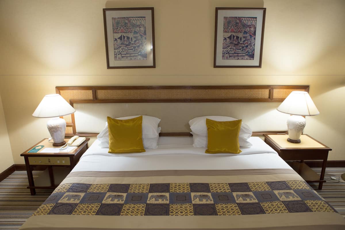 Minibar, desk, blackout curtains, rollaway beds