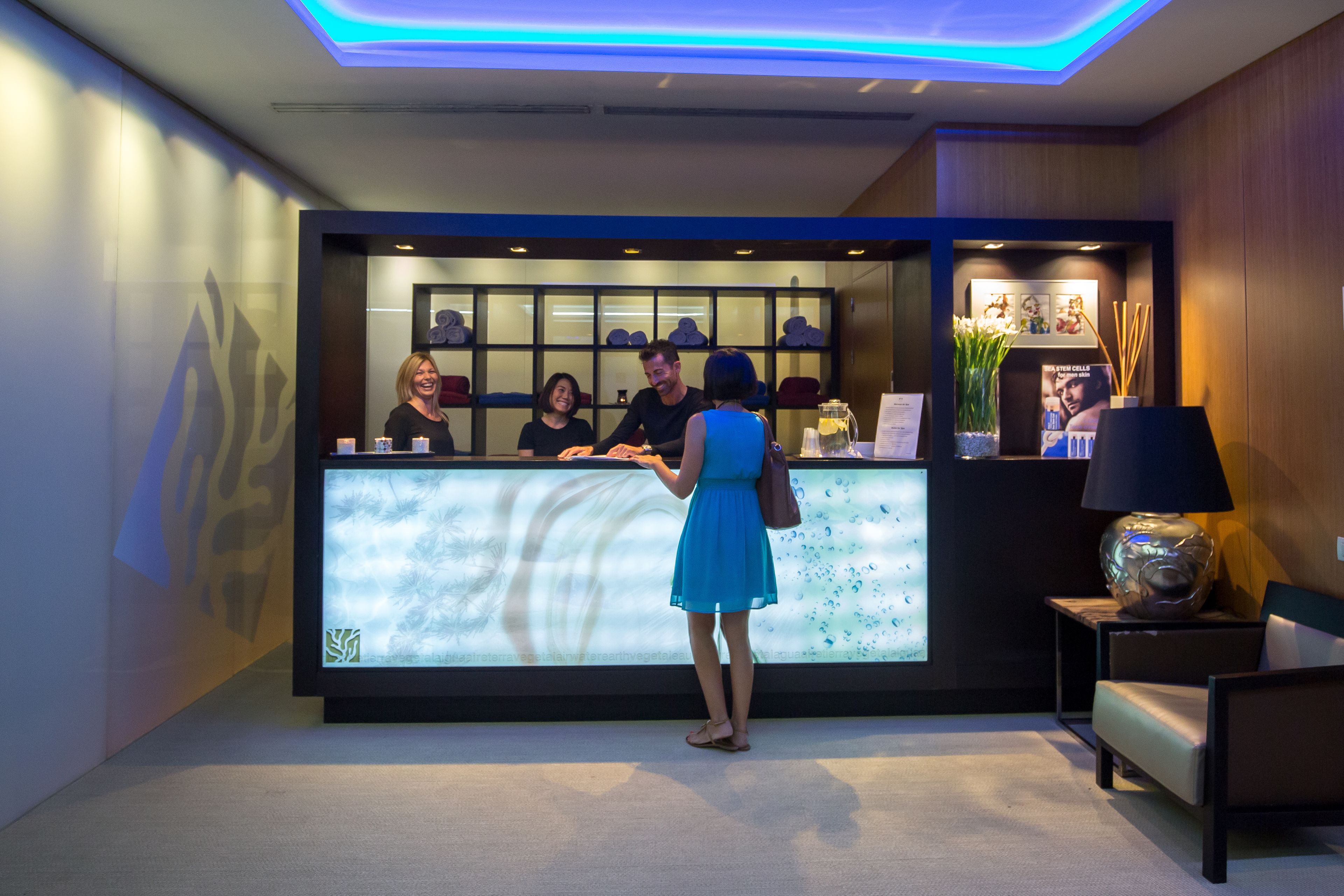 couples treatment room(s), sauna, turkish bath/hammam, body treatments