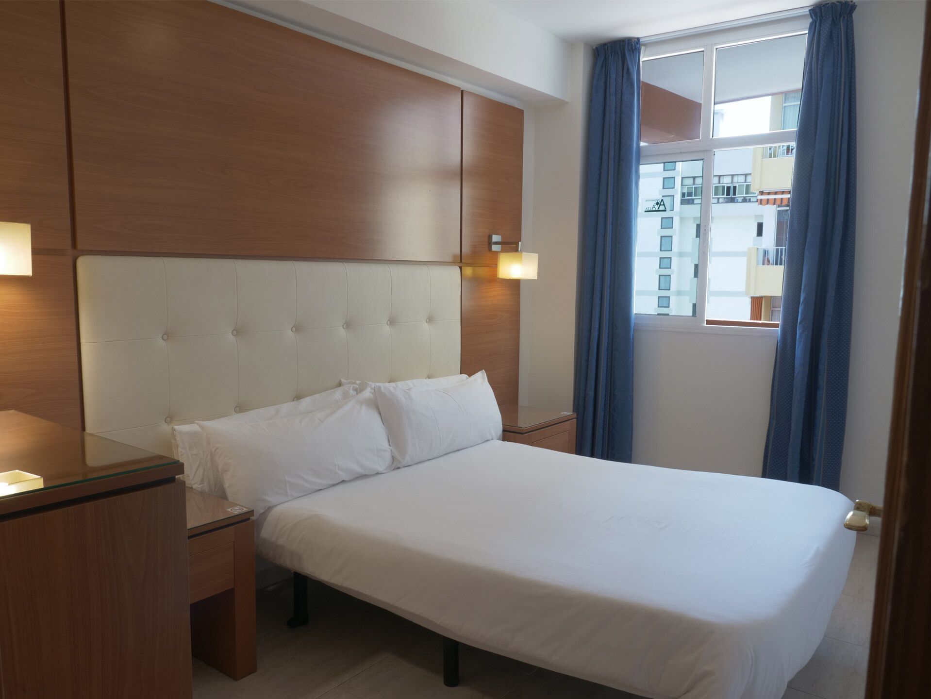 Blackout curtains, free cots/infant beds, free WiFi, bed sheets