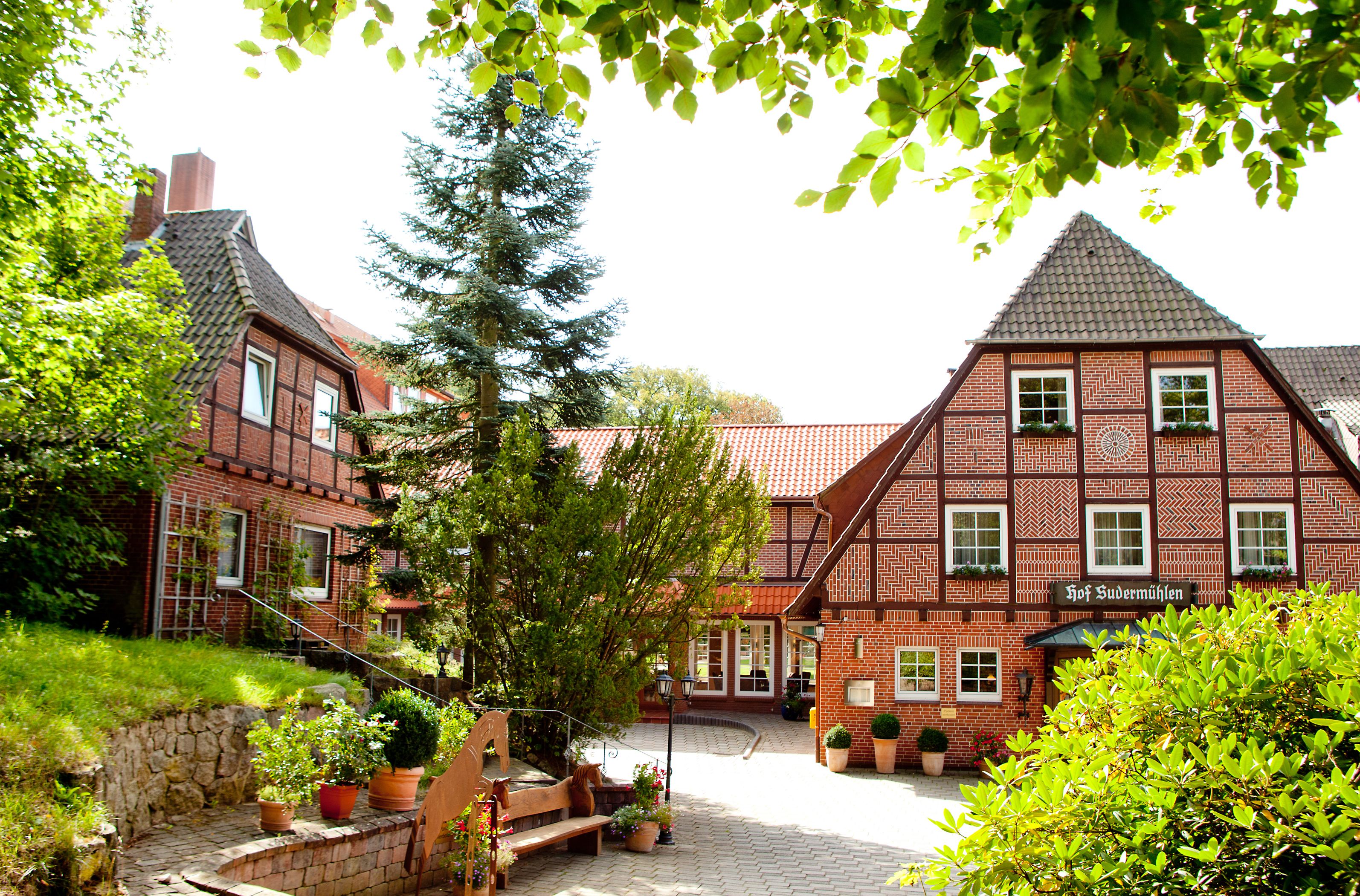 숙박 시설 입구