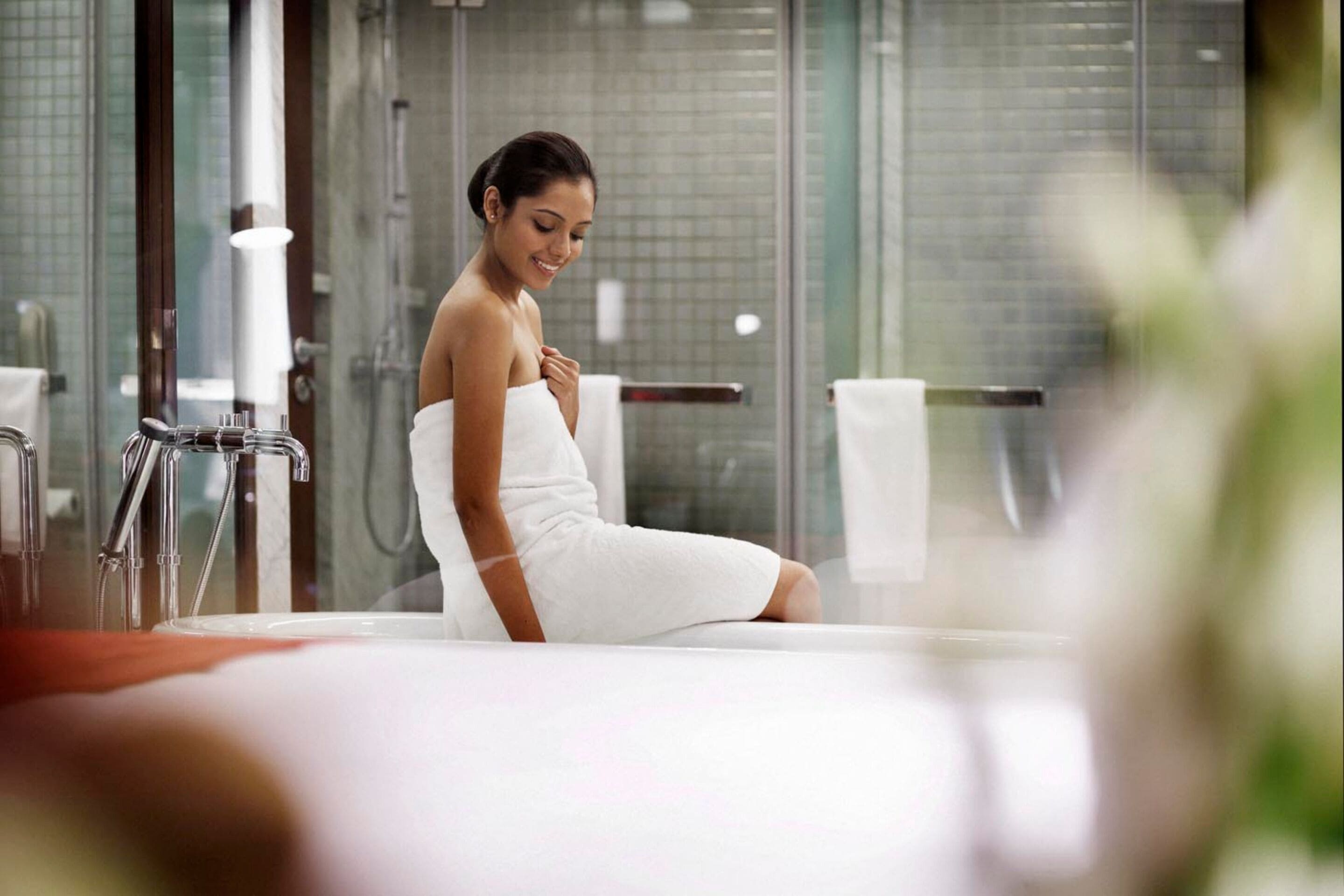 separate bathtub and shower, free toiletries, hair dryer, bathrobes