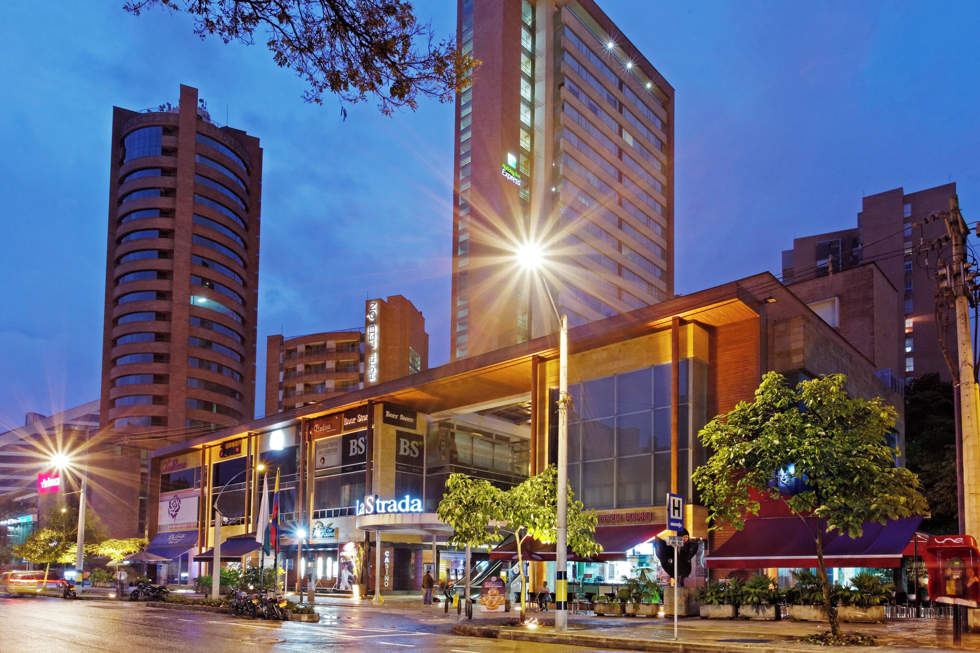 Foto - Holiday Inn Express & Suites Medellin, An Ihg