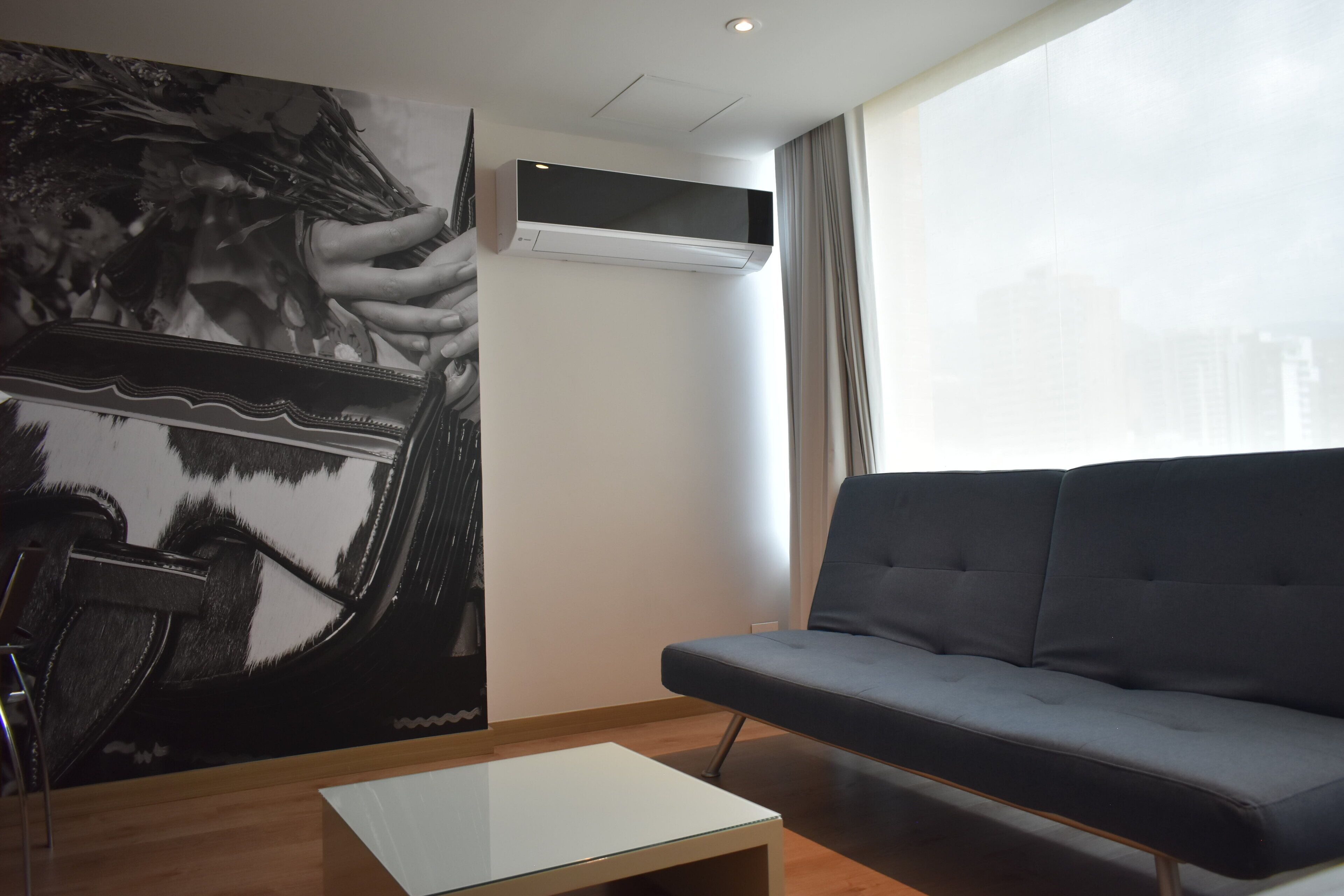 1 bedroom, premium bedding, minibar, in-room safe