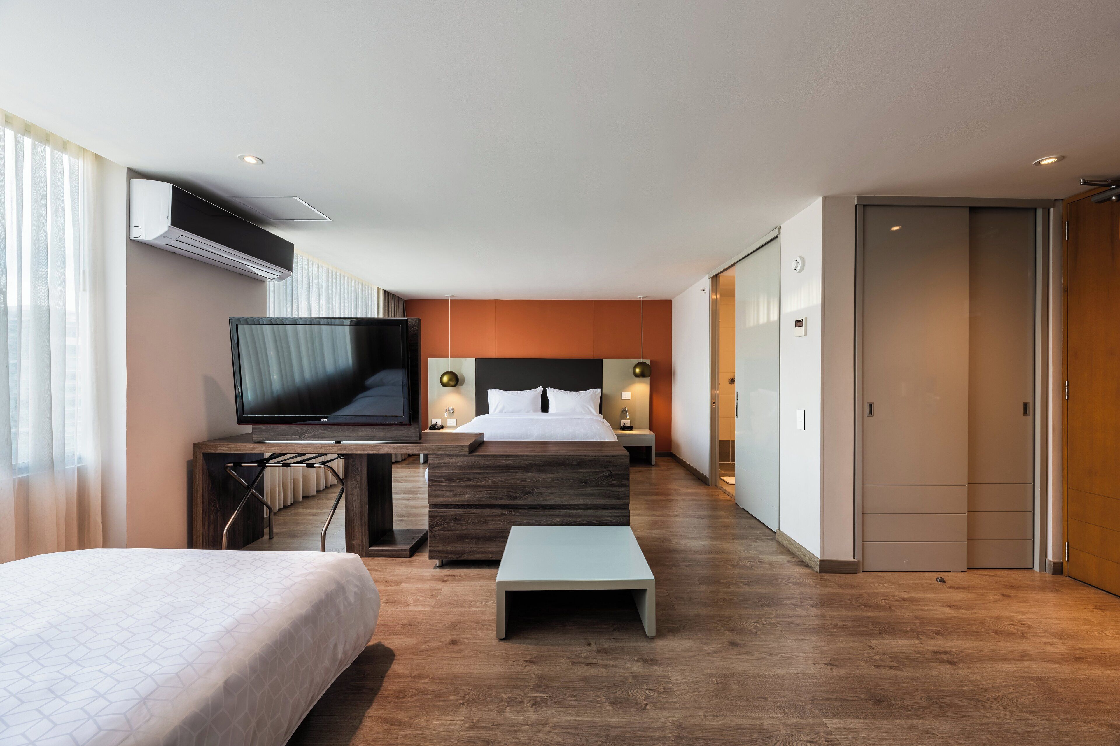 Photo - Hotel Holiday Inn Express & Suites Medellin by IHG