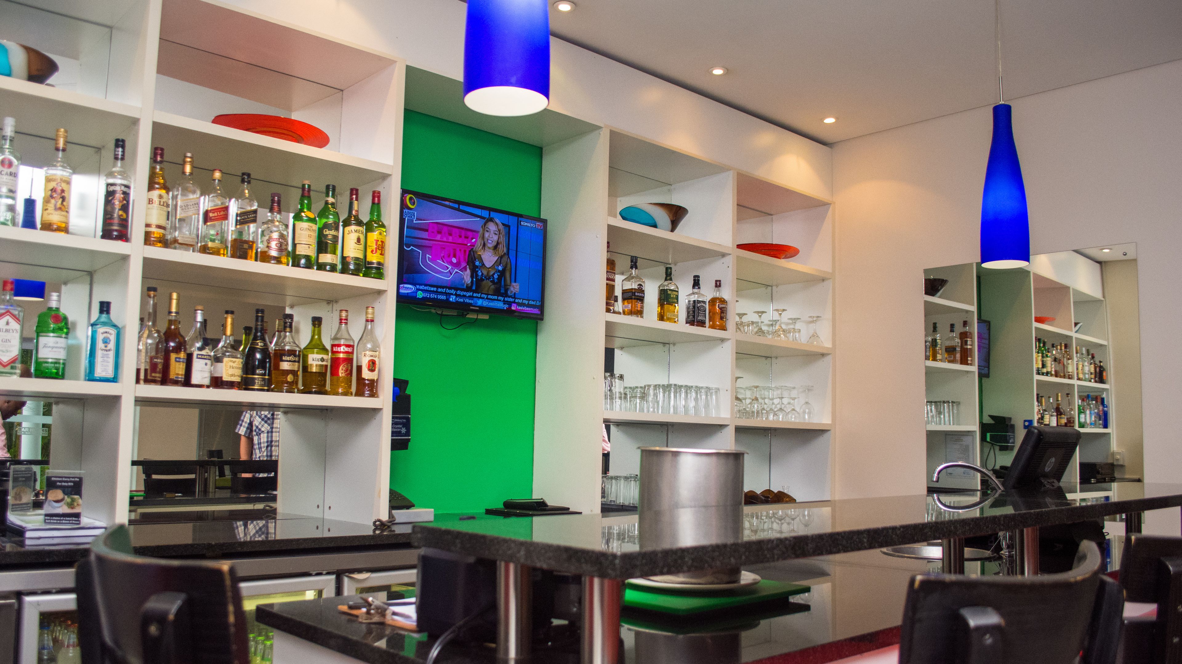 Sports bar