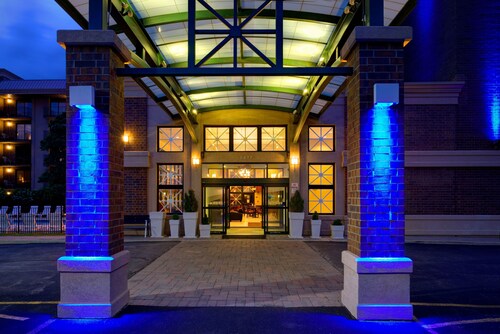 Holiday Inn Express Rolling Meadows - Schaumburg Area by IHG