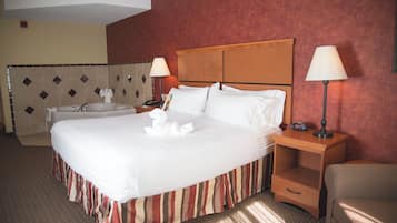 Hypo-allergenic bedding, in-room safe, desk, laptop workspace