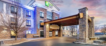 Holiday Inn Express & Suites Loveland by IHG