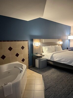 1 bedroom, hypo-allergenic bedding, in-room safe, desk