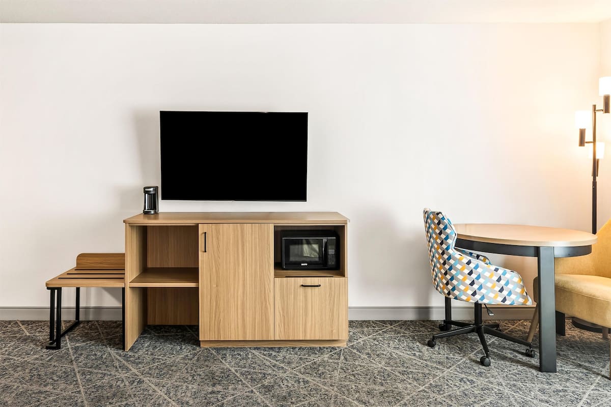 room, 2 queen beds, accessible, non smoking | in-room safe, desk, iron/ironing board, free cots/infant beds