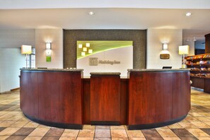 Reception - Holiday Inn & Suites Green Bay Stadium by IHG (Green Bay)