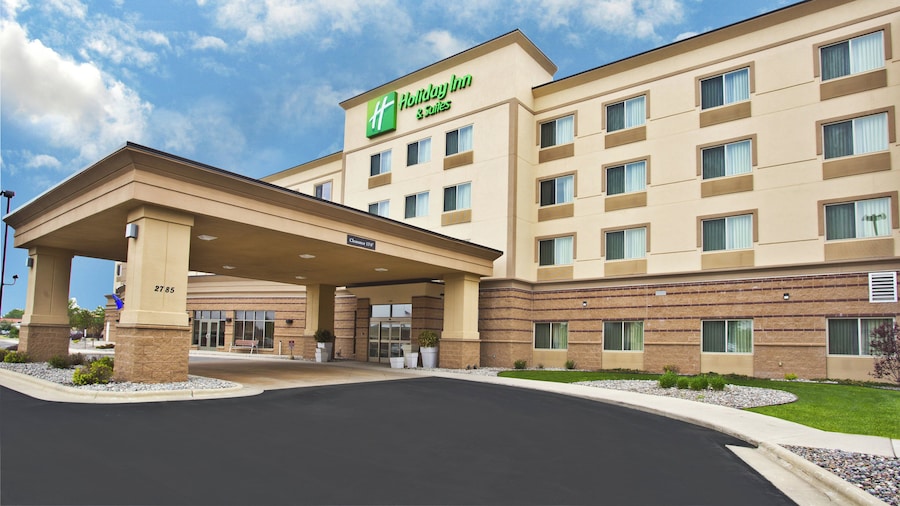 Holiday Inn & Suites Green Bay Stadium by IHG