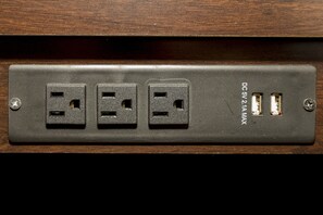 Sängtillbehör av högsta kvalitet, skrivbord och ljudisolering