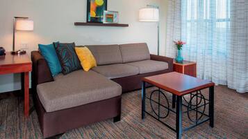 Premium bedding, down comforters, in-room safe, desk