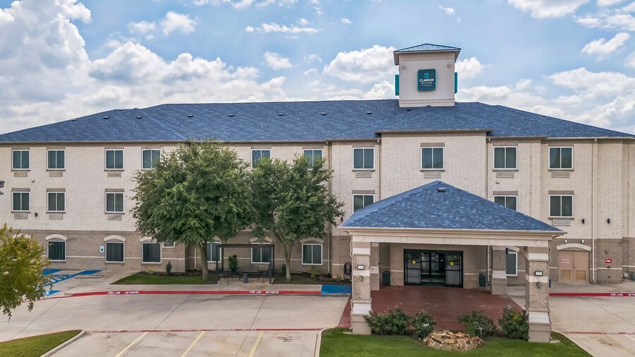 Clarion Inn & Suites Weatherford South