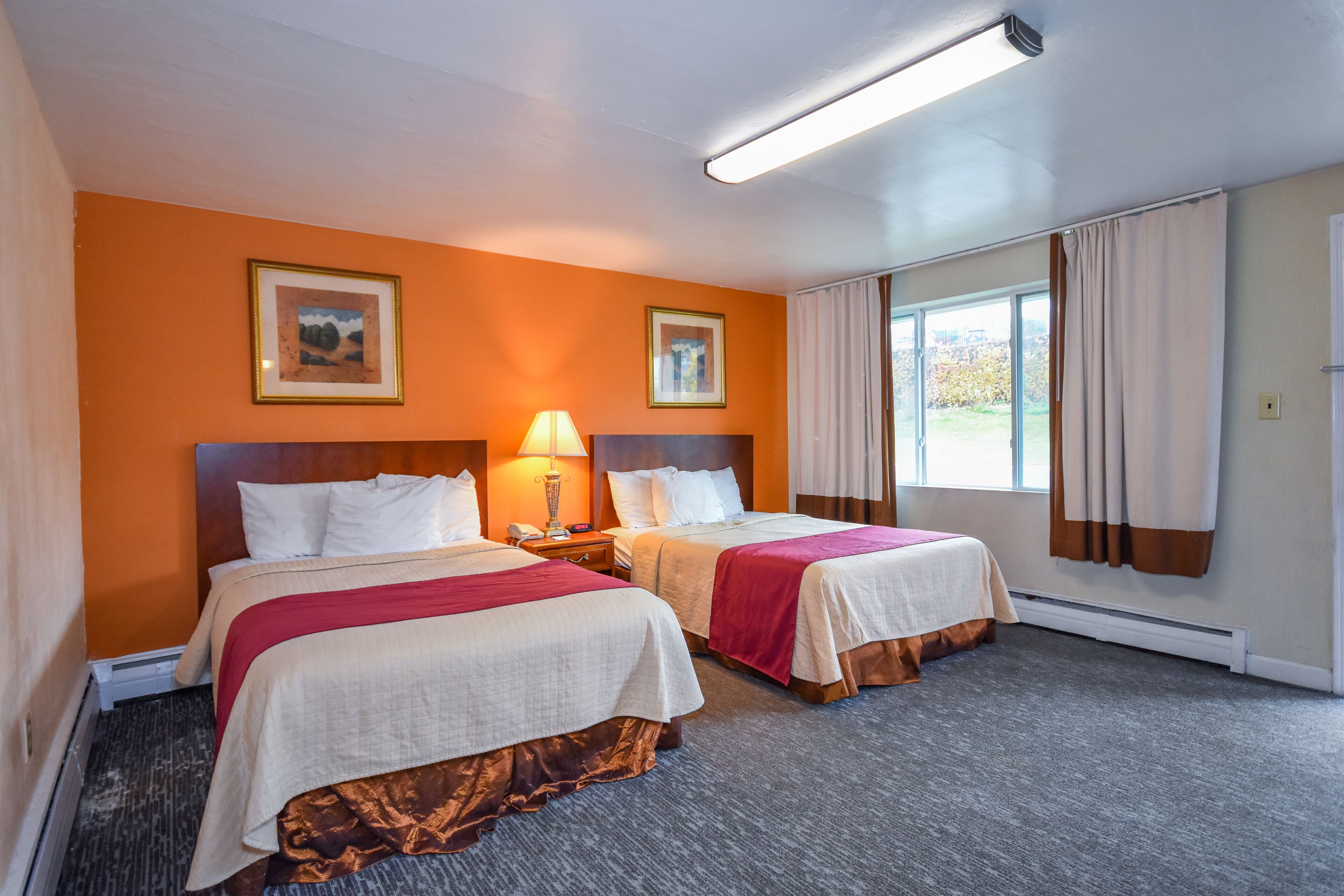 Foto - Monticello Inn- Framingham/ Boston