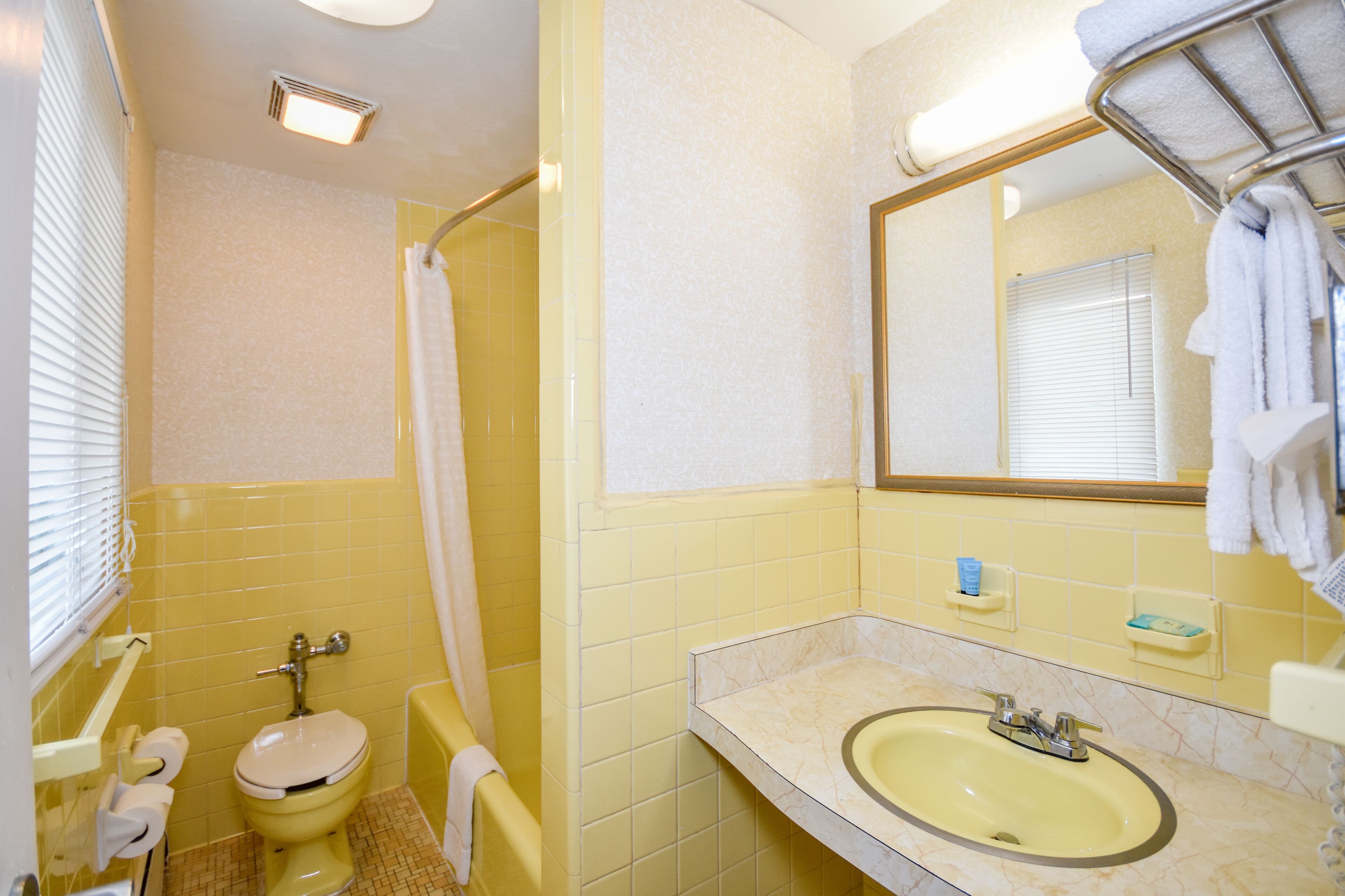 Foto - Monticello Inn- Framingham/ Boston