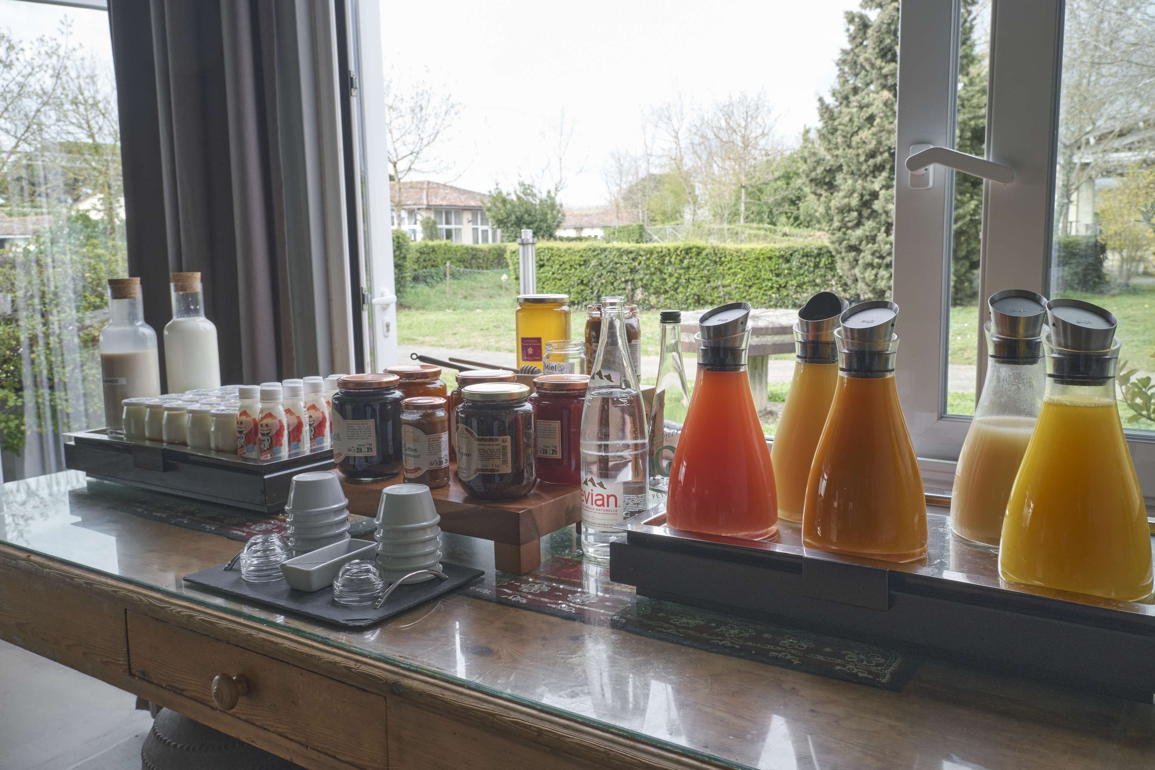 daily buffet breakfast (eur 16.50 per person)