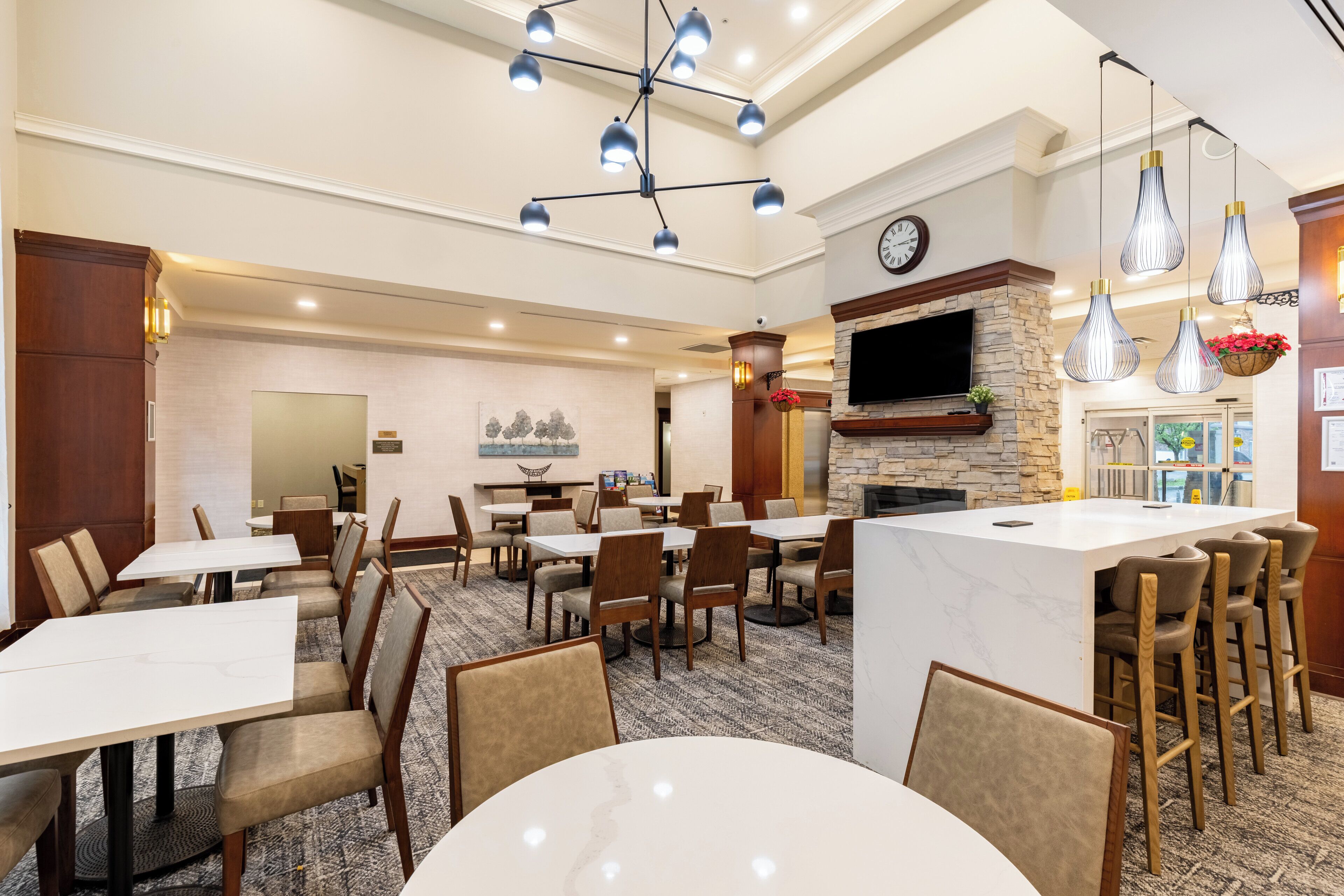 Photo - Staybridge Suites London by IHG