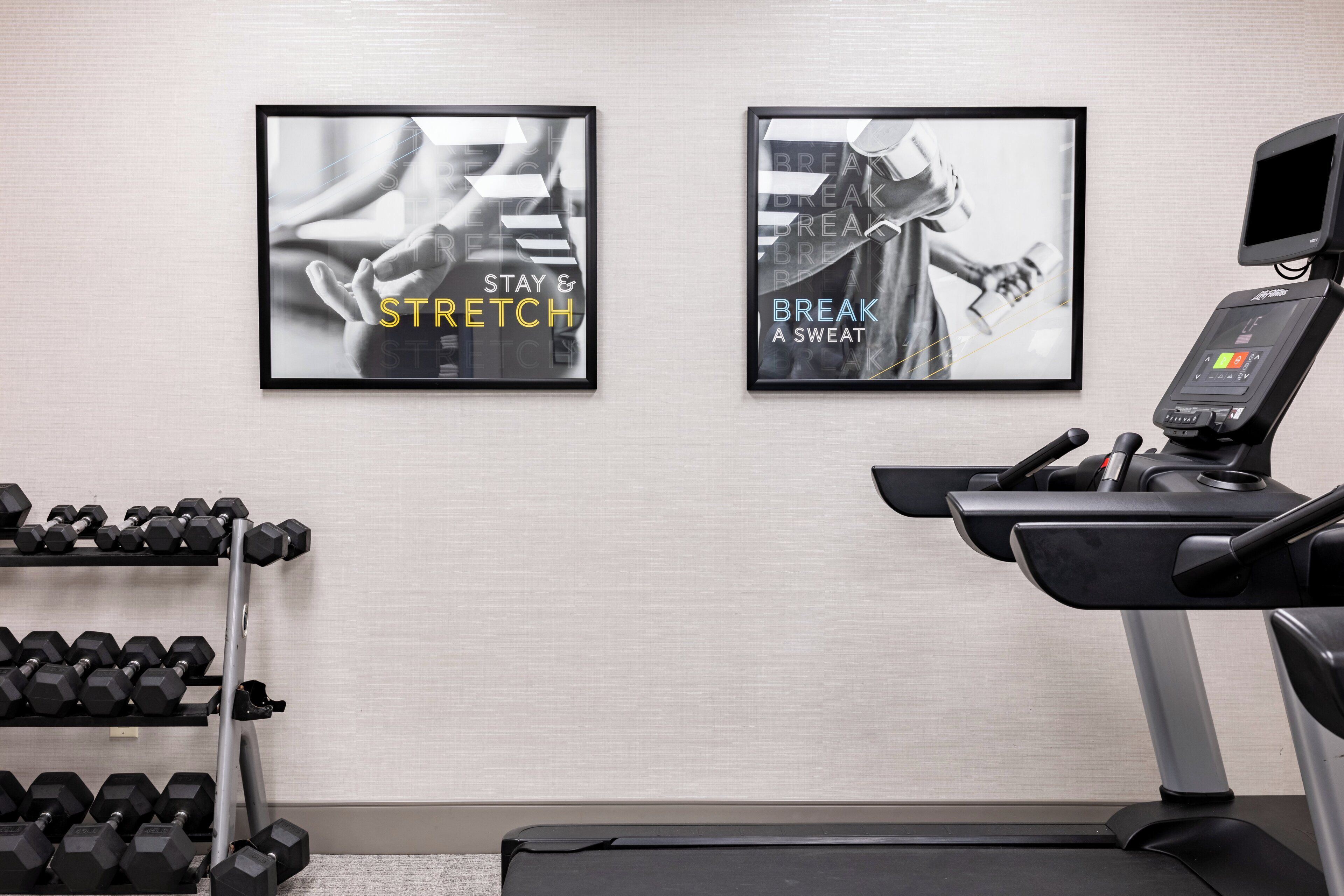 Photo - Staybridge Suites London by IHG