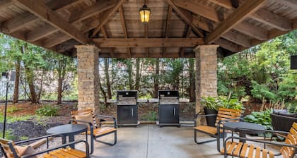 Staybridge Suites London by IHG