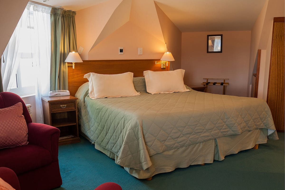 Premium bedding, minibar, in-room safe, individually decorated