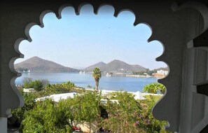 Habitación Deluxe, vistas al lago | Vistas al lago