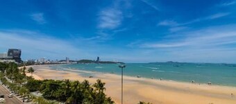 Baboona Beachfront Living