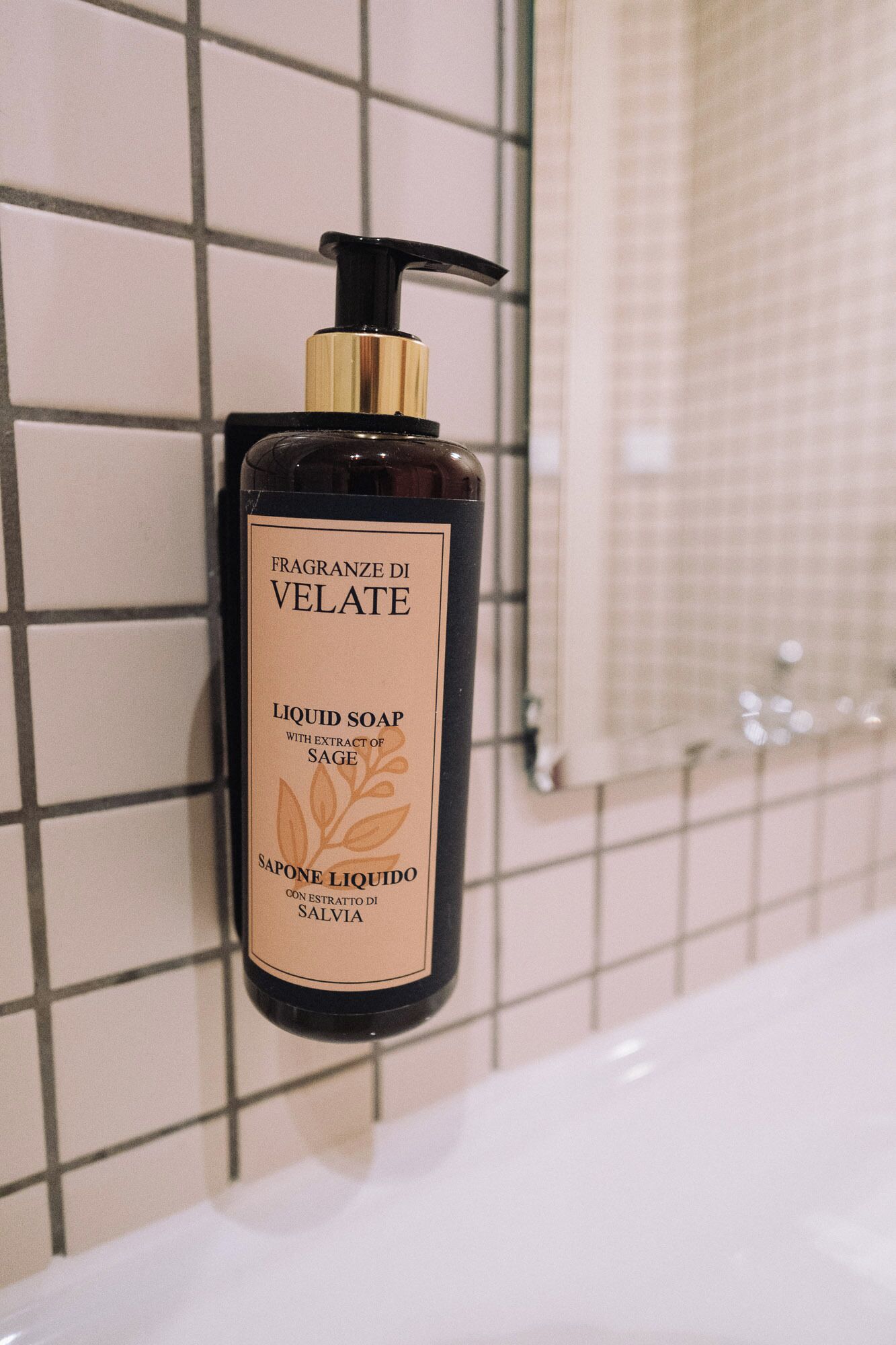 standard double or twin room | bathroom | shower, free toiletries, hair dryer, towels