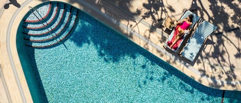Indoor pool, seasonal outdoor pool