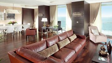Presidential Suite, 1 King Bed with Sofa bed