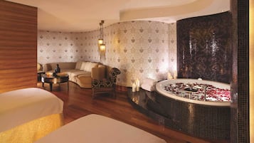 Ropa de cama de alta calidad y minibar