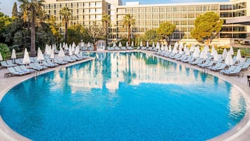 Indoor pool, seasonal outdoor pool