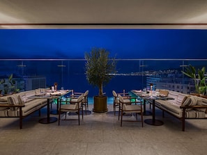 3 restaurants, breakfast, lunch, dinner served; Turkish cuisine