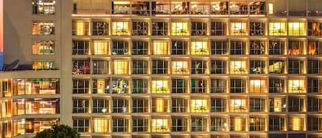Indoor pool, seasonal outdoor pool
