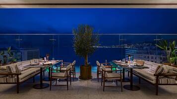 3 restaurants, breakfast, lunch, dinner served; Turkish cuisine