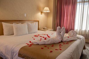 In-room safe, blackout drapes, free WiFi, bed sheets