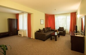 Studio | Minibar, in-room safe, desk, blackout drapes - Divesta (Varna)