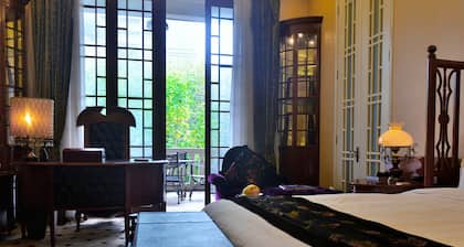 Mansion Hotel
