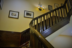 Interior detail - Mansion Hotel (Shanghai)