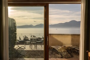 Appartamento con 1 Camera da Letto, Balcone sul Lago | Lake view