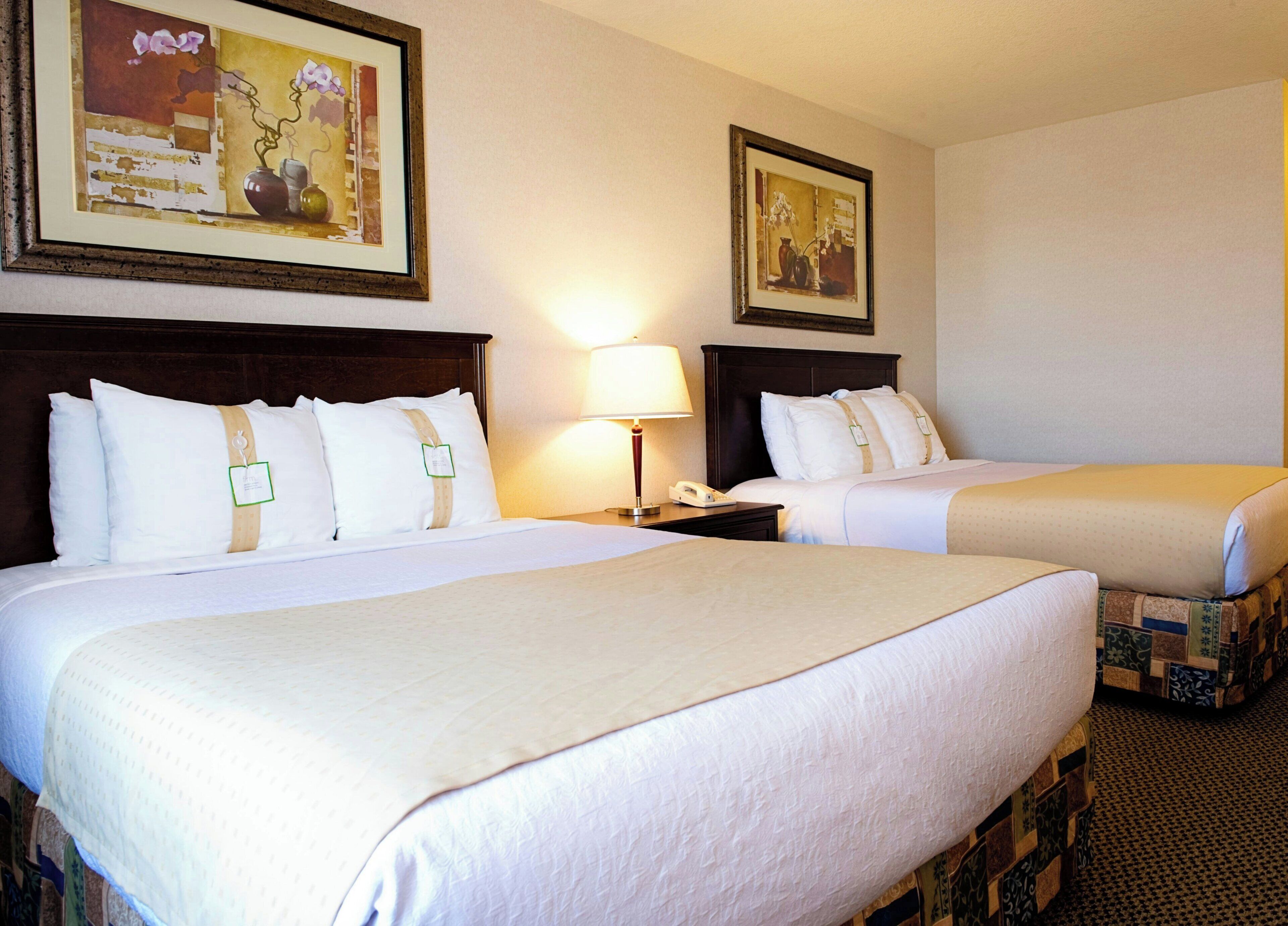 Photo - Holiday Inn Hotel & Suites West Edmonton by IHG